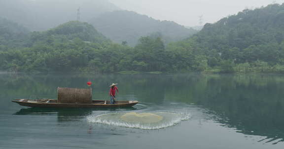 东江湖湖面船只