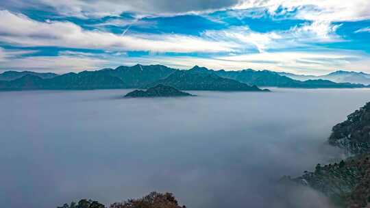 秦岭山脉云海云雾飘动