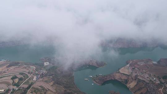 航拍山西忻州偏关老牛湾黄河流域视频素材模板下载