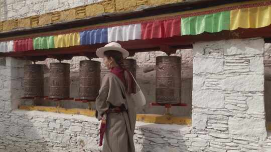 藏族转经筒