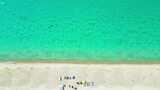 海南三亚亚龙湾玻璃海绿松石色白沙滩海岸线高清在线视频素材下载