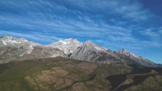 航拍云南玉龙雪山