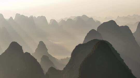 桂林山水喀斯特地貌风光