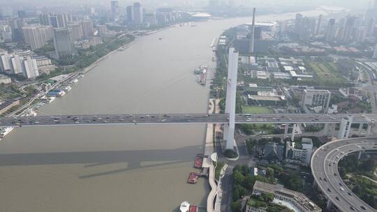 上海南浦大桥车流黄浦江全景特写4K航拍