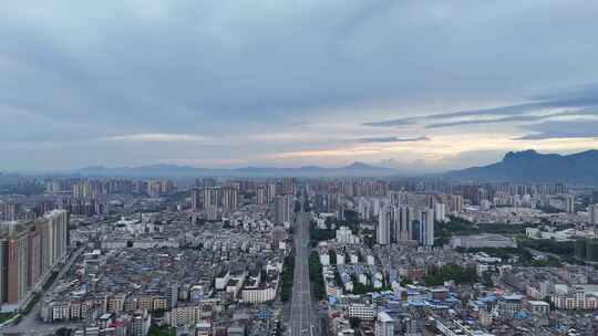 广西贵港城市大道交通航拍