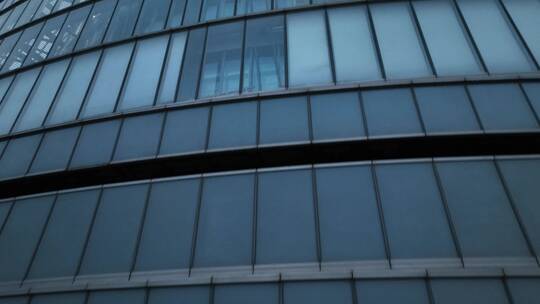 上海中心大厦写字楼玻璃幕墙特写视频素材模板下载