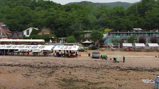 4K航拍付家庄海边海浪游客