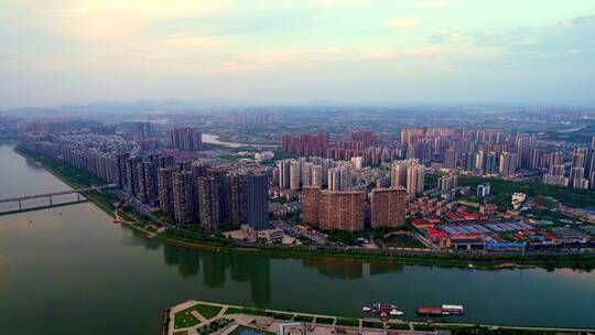 4k湘江浏阳河畔城市航拍