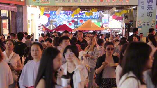 山东威海韩乐坊夜市小吃游客人流延时合集