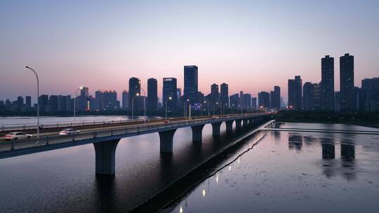 武汉沙湖大桥，平视侧移镜头