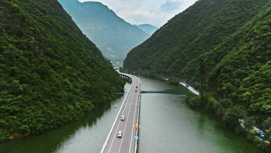 湖北秭归水上古昭公路