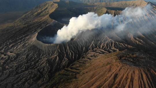 火山喷发熔岩岩浆