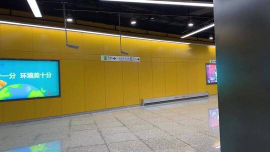 上海15号线地铁视频素材模板下载