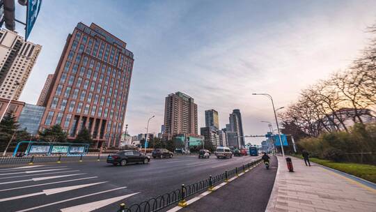 青岛西海岸长江路夜景车流延时视频素材模板下载