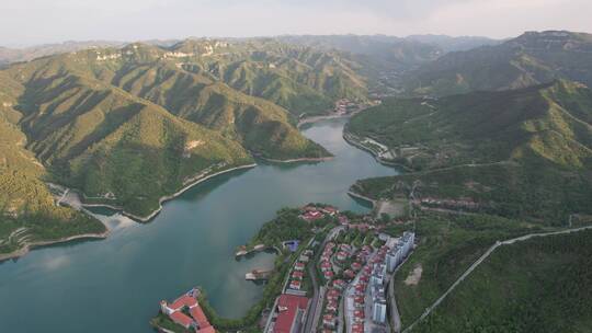 山东青州泰和山风景区夏季群山风光航拍