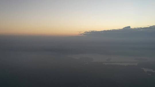 北高峰平流雾