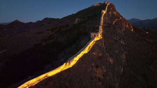 长城夜景超清航拍御三夜景拍摄不一样的长城视频素材模板下载