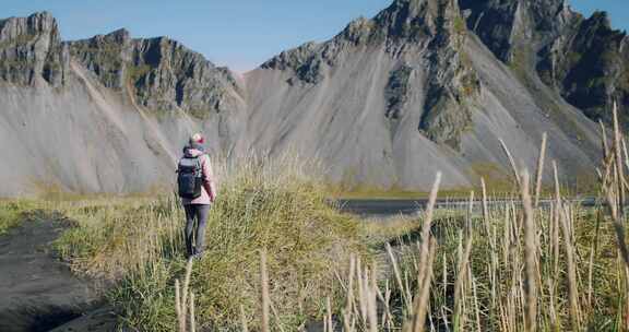 女人，山，山峰，冰岛