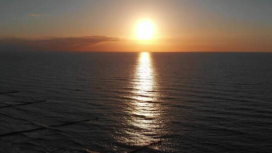 海上夕阳日落-金色海面