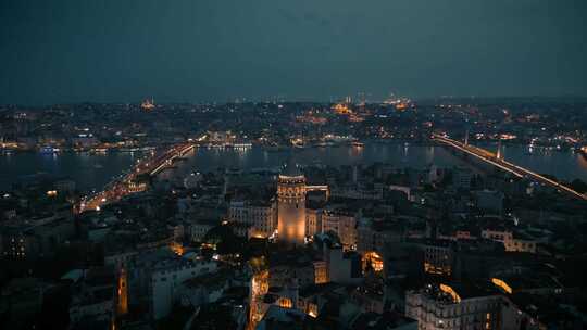 航拍土耳其伊斯坦布尔加拉塔塔地标夜景灯光