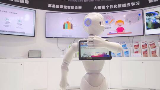 4K机器人-高科技智能设备-人工智能