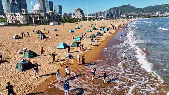 青岛崂山区海水浴场视频素材模板下载