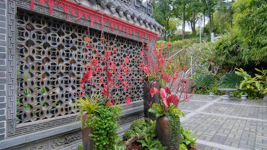 古宅庭院的春节