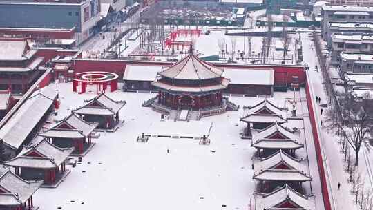 辽宁沈阳故宫雪后古建筑群全景航拍