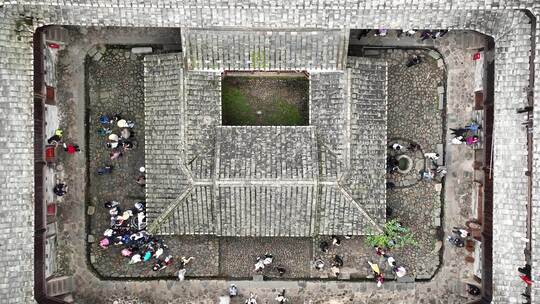 航拍福建漳州南靖云水谣土楼