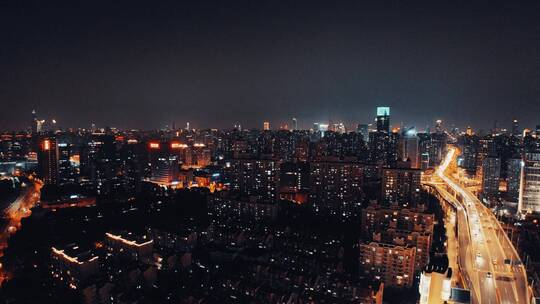 俯拍上海鲁班路高架夜景