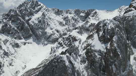 冬季雄伟雪山航拍合集01