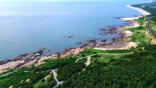 航拍海南省文昌市木兰湾航海灯塔海岸线风景