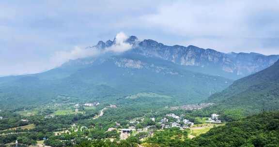 庐山风景区五老峰云烟航拍延时