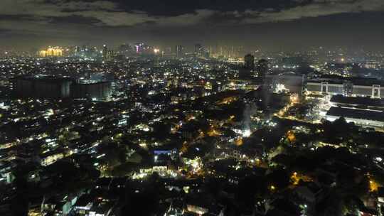 菲律宾大马尼拉市除夕夜烟花的无人机延时拍