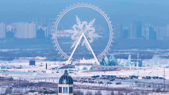 航拍哈尔滨第二十五届冰雪大世界摩天轮风光视频素材模板下载