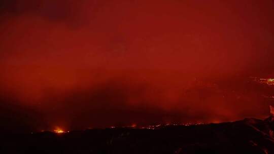 4K火山岩浆