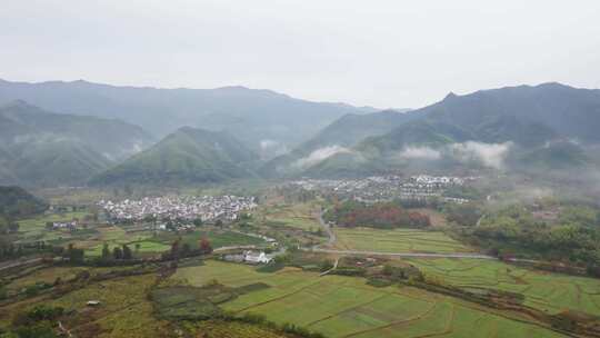 安徽黟县卢村初秋景色