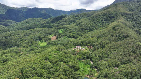 航拍海南五指山景区