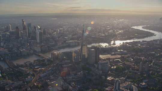城市航拍英国伦敦碎片大厦摩天大楼河流日出