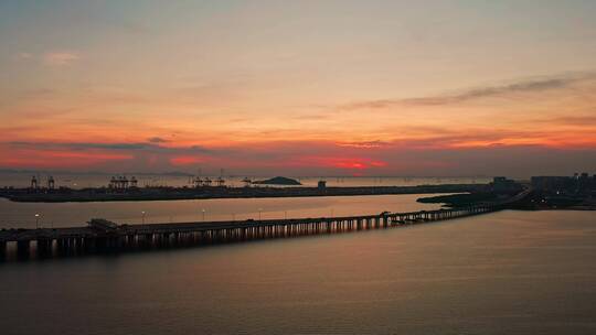 广深沿江高速夕阳下航拍大景左环绕