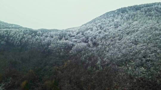 航拍三峡雪景视频素材模板下载