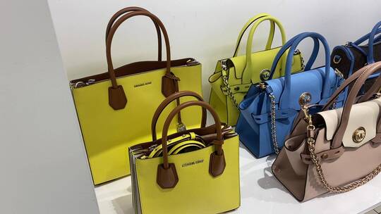 济南银座商城coach品牌、MICHAEL KORS品牌