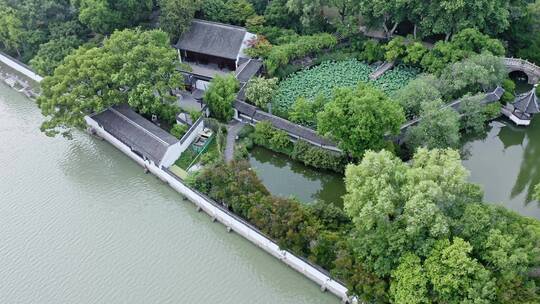 航拍自然风光上海醉白池风景区