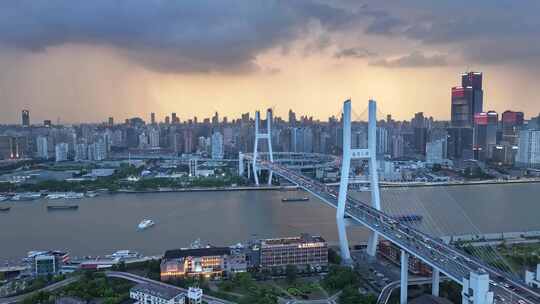 上海雨幡 高温 暴雨 风暴 台风天 日落