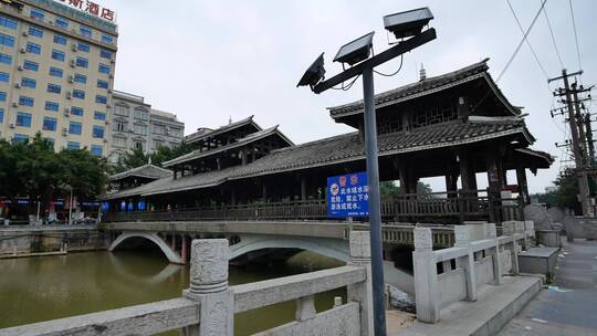 广西陆川县九洲江风雨桥