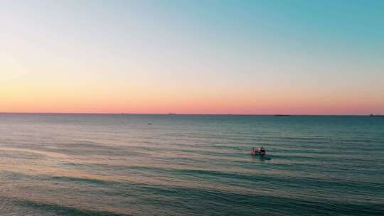 浅海黎明景观