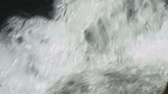 山涧泉水自然流水清泉水花视频素材模板下载