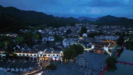 4K航拍夜景喷泉广场