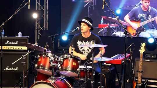 乐队现场演奏表演素材