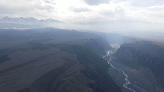 安集海大峡谷